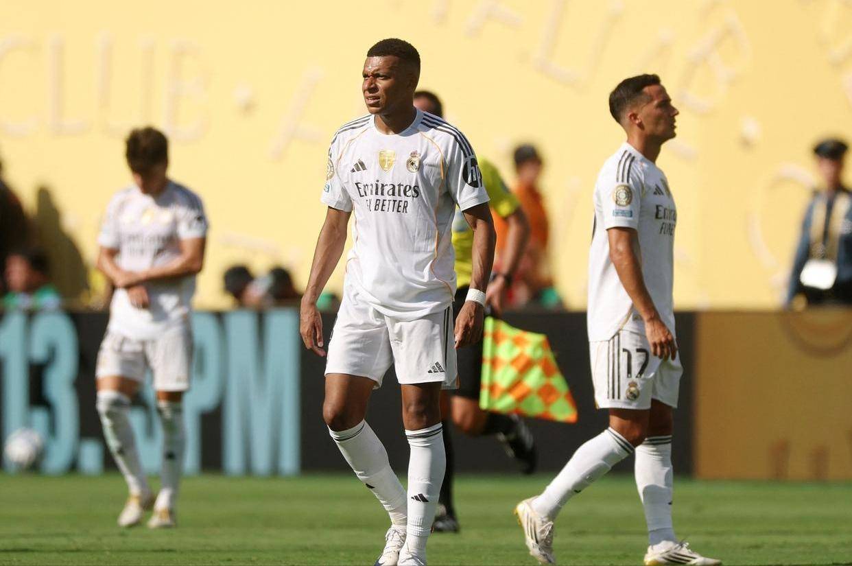 关于姆巴佩重返赛场，重返赛场首场状态出色，MAD观众沸腾！的信息